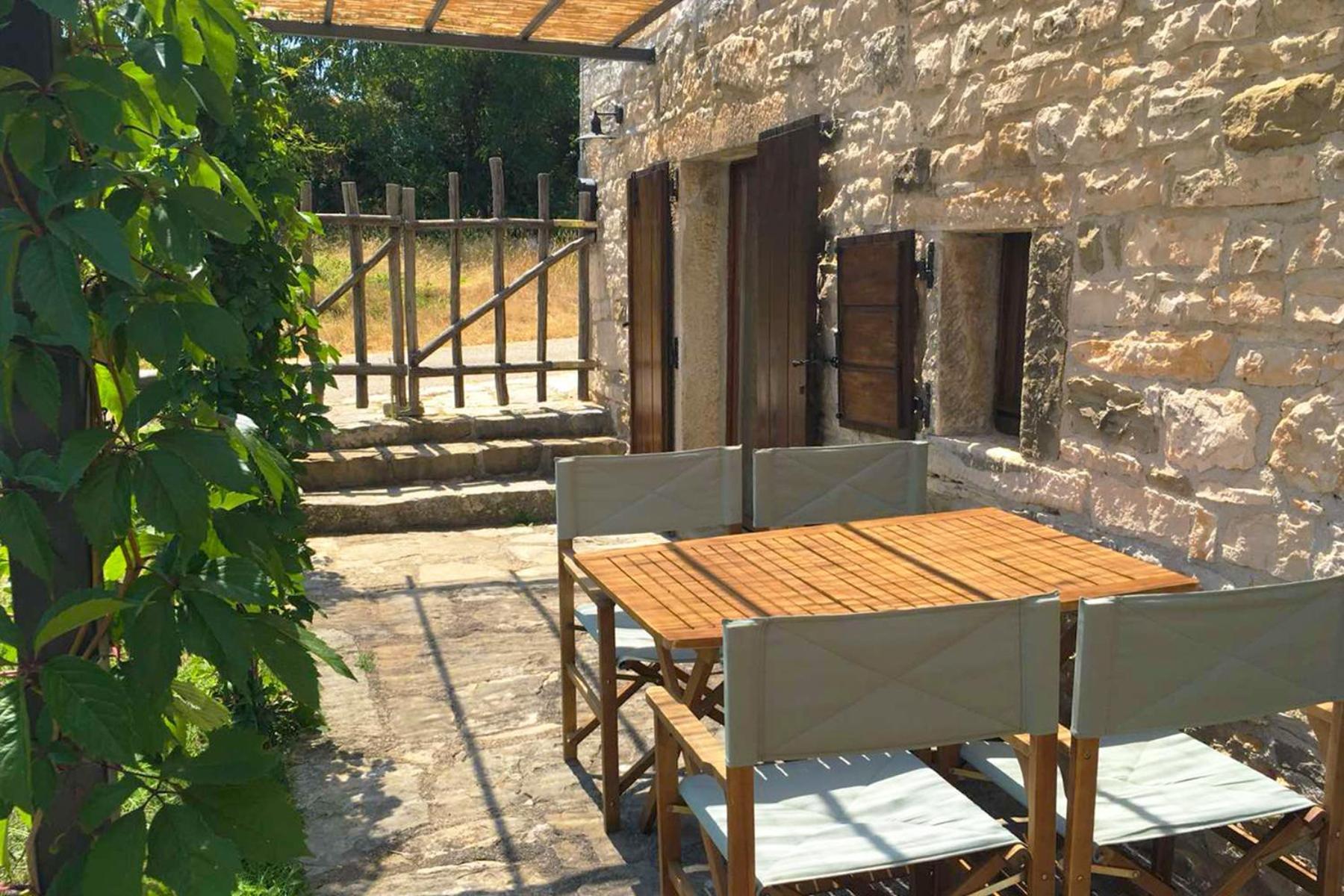 Villas Martincici With Large Pool Grožnjan Extérieur photo